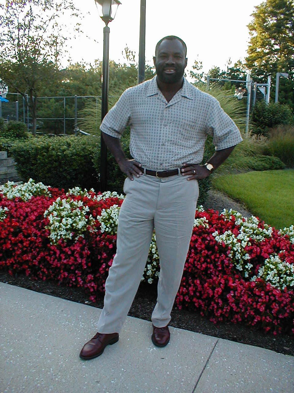 philip-emeagwali-chase-suite-hotel-cockeysville-maryland-september-16-2000.jpg, 249400 bytes, 12/21/00