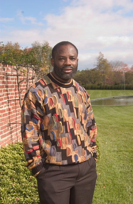 http://emeagwali.com/photos/archive/random/photos-october-2005/Philip-Emeagwali-Ladew-Topiary-Gardens-Monkton-Maryland-October-29-2005-768-450.jpg