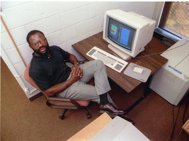 detroit-free-press.jpg, 52730 bytes, 9/29/00